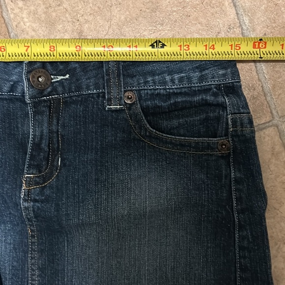 3/$25 - Warehouse One denim skirt - Picture 7 of 7